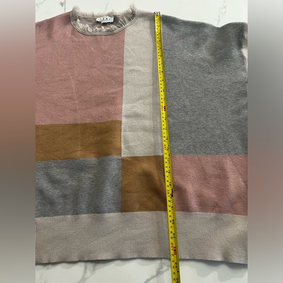 THML colorblock sweater with fringe size L great condition - Picture 6 of 8